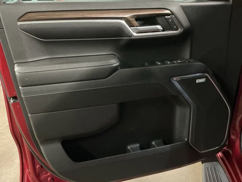 Used 2023 Chevrolet Silverado 1500 RST image 10