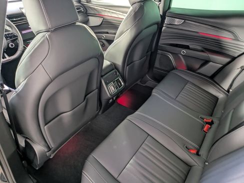 New 2025 Maserati Grecale GT AWD/4WD image 15