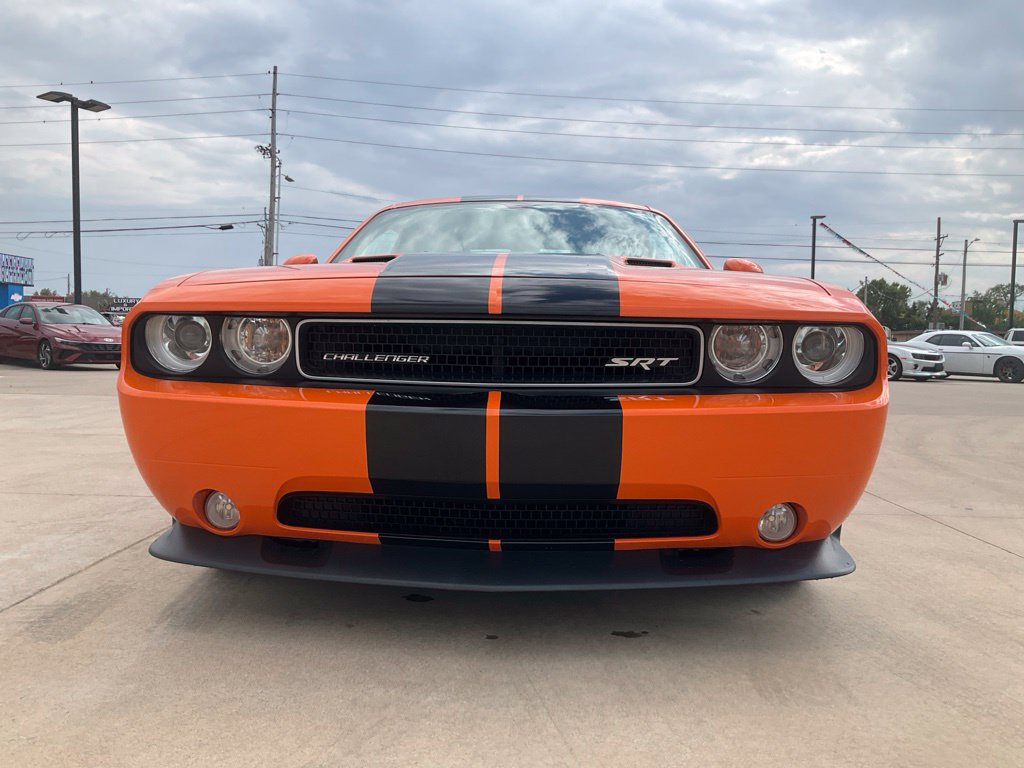 Used 2012 Dodge Challenger SRT8 w/ Premium Sound Group RWD image 29