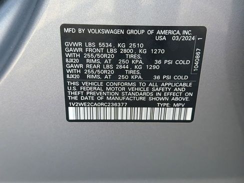 Used 2024 Volkswagen Atlas Cross Sport SE FWD image 25