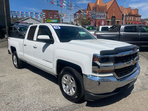 Used 2018 Chevrolet Silverado 1500 LT image 3
