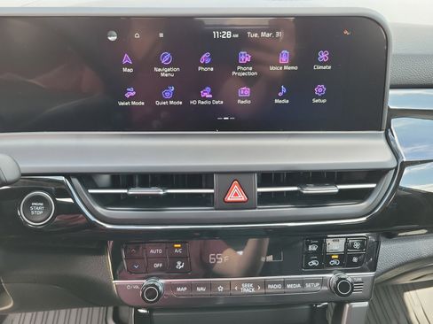 New 2026 Kia Seltos S FWD image 9