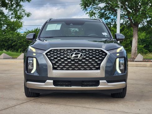 Used 2022 Hyundai Palisade Calligraphy FWD image 2