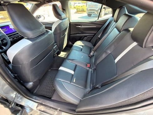 Used 2025 Toyota Camry SE w/ Multimedia Upgrade Package image 11