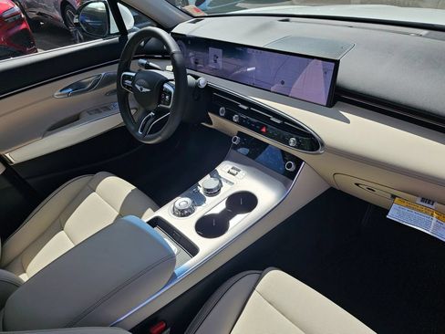 New 2026 Genesis GV70 2.5T Advanced AWD/4WD image 30