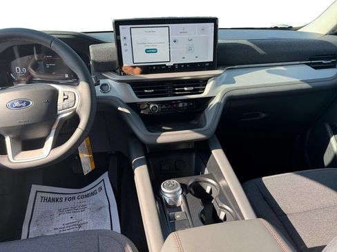 New 2026 Ford Explorer Active RWD image 13
