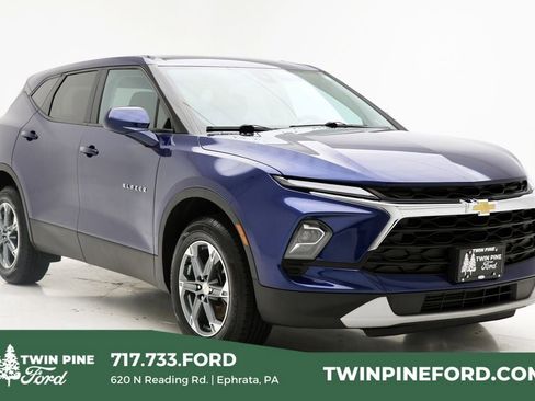 Used 2023 Chevrolet Blazer LT w/ Driver Confidence Package image 1