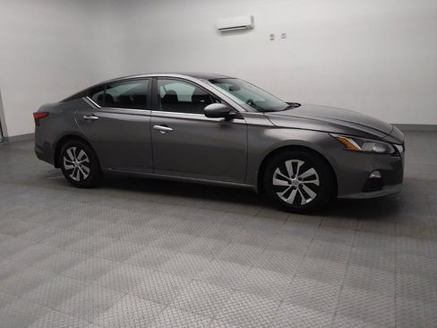 Used 2019 Nissan Altima 2.5 S image 11
