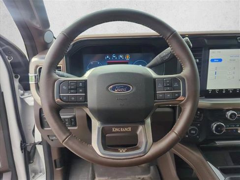 Used 2025 Ford F250 King Ranch AWD/4WD image 12