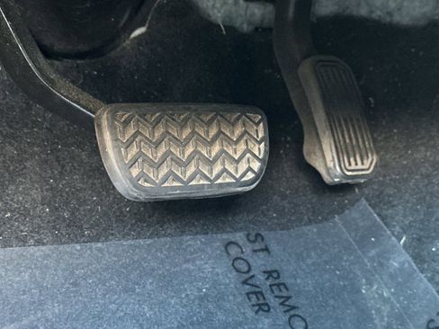 Used 2021 Toyota Tacoma TRD Off-Road w/ Technology Package image 43