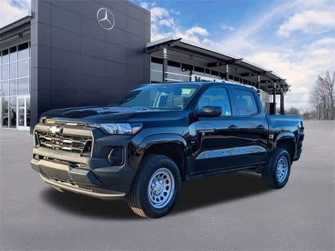 Used 2023 Chevrolet Colorado W/T image 5