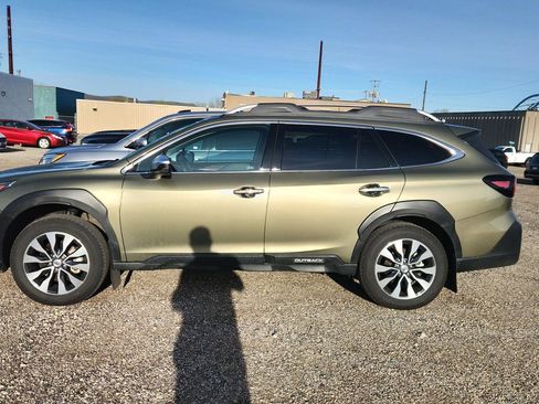 Used 2024 Subaru Outback Touring w/ Popular Package #2 AWD/4WD image 7