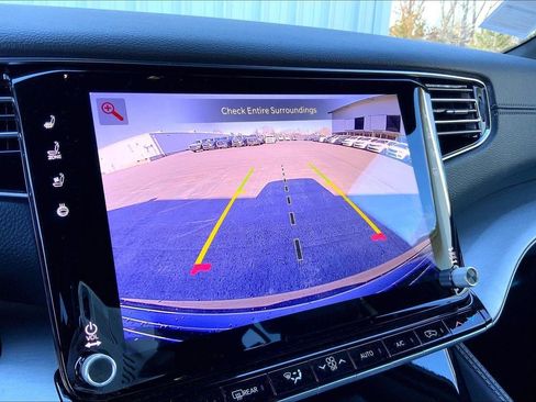 New 2026 Jeep Grand Wagoneer Limited w/ Premium Group II image 17