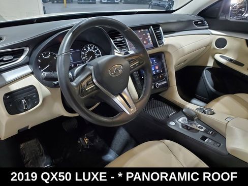 Used 2019 INFINITI QX50 Luxe w/ Navigation Package image 7