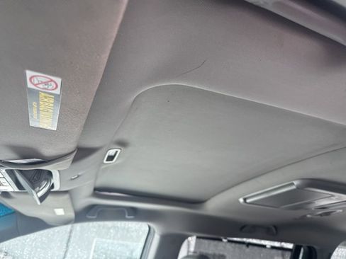 Used 2010 Honda Odyssey EX-L image 18