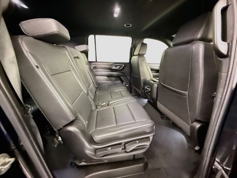 Used 2023 Chevrolet Suburban Z71 AWD/4WD image 27