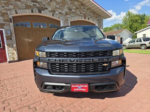 Used 2022 Chevrolet Silverado 1500 Custom w/ Safety Confidence Package AWD/4WD image 8