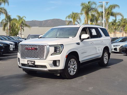 Used 2022 GMC Yukon Denali AWD/4WD image 5