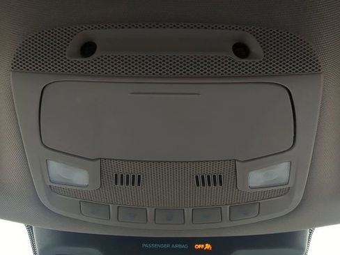 Used 2024 Ford Expedition Max XLT image 25