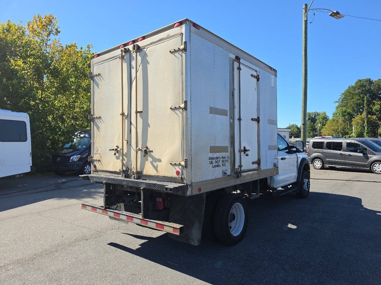 Used 2023 Ford F550 2WD Regular Cab Super Duty image 4