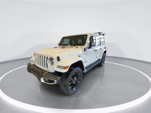 Used 2021 Jeep Wrangler Sahara w/ Safety Group image 4