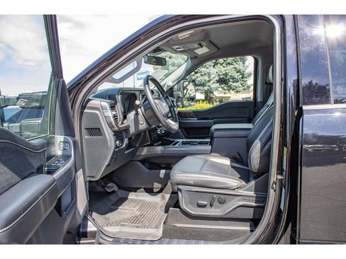 Used 2023 Ford F350 Lariat w/ Tow Technology Package AWD/4WD image 30
