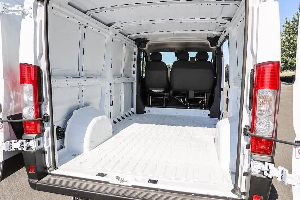 Used 2024 RAM ProMaster 3500 w/ Upfitter's Prep Package FWD image 18