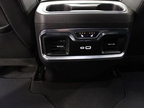 Used 2024 GMC Sierra 2500 SLT w/ SLT Convenience Package image 44