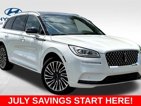 Used 2020 Lincoln Corsair Reserve w/ Equipment Group 201A FWD image 3