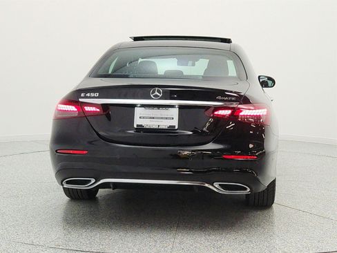 Certified 2022 Mercedes-Benz E 450 4MATIC Sedan image 6