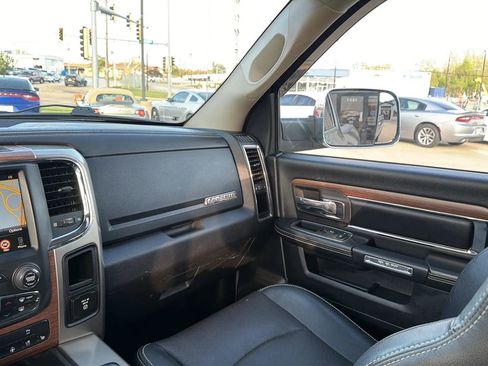 Used 2013 RAM 1500 Laramie w/ Convenience Group AWD/4WD image 64