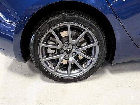 Used 2020 Tesla Model 3 Long Range AWD/4WD image 13