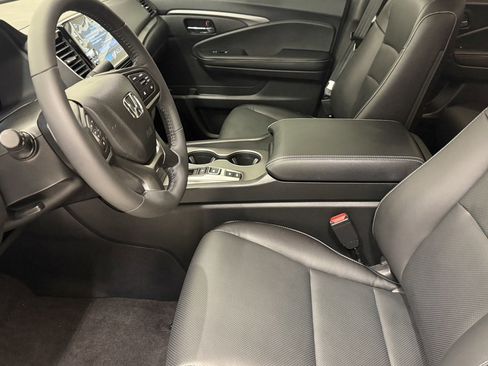 New 2025 Honda Ridgeline RTL image 16