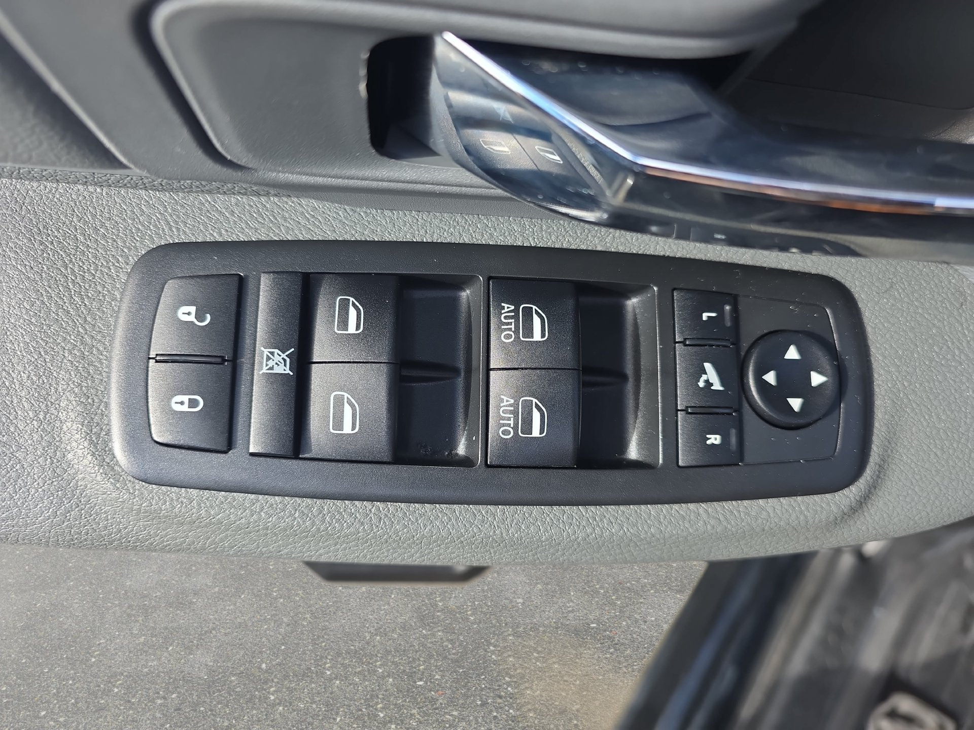 Used 2019 RAM 1500 Big Horn AWD/4WD image 25