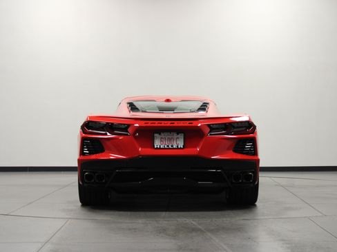 Used 2025 Chevrolet Corvette Stingray Coupe w/ 1LT RWD image 5