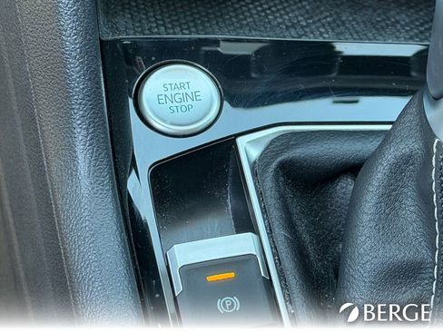 Used 2024 Volkswagen Taos S FWD image 31