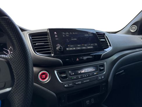 Used 2023 Honda Passport TrailSport image 15