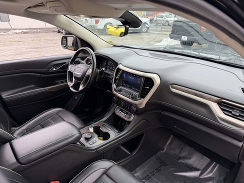 Used 2023 GMC Acadia Denali w/ Black Diamond Edition image 12