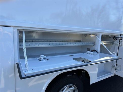 New 2025 Ford E-350 and Econoline 350 Super Duty w/ Power Equipment Group image 10