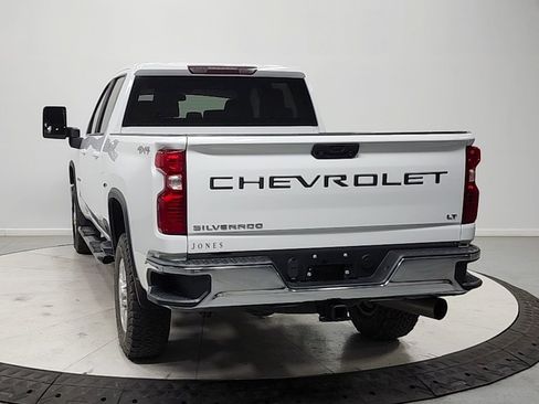 Used 2021 Chevrolet Silverado 2500 LT w/ Fleet Comfort Package AWD/4WD image 6