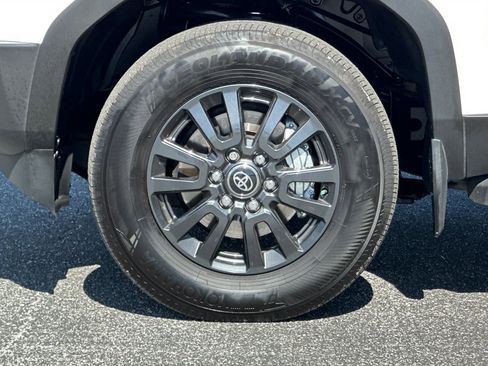 Used 2025 Toyota Land Cruiser 1958 image 29