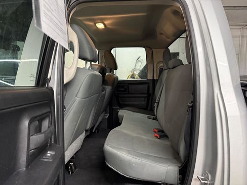 Used 2016 RAM 1500 Express image 16