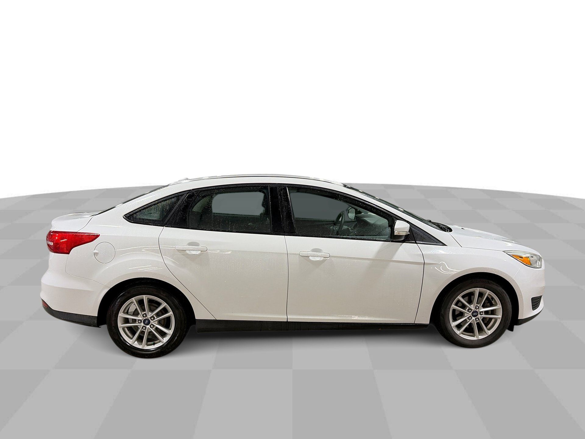 Used 2015 Ford Focus SE FWD image 10