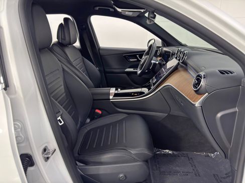 Used 2023 Mercedes-Benz GLC 300 w/ Pinnacle Trim Package image 15