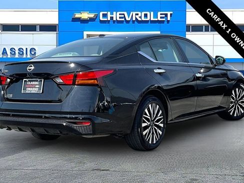 Used 2025 Nissan Altima 2.5 SV image 5