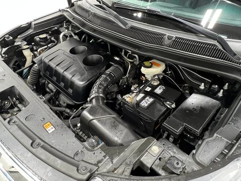 Used 2016 Ford Explorer Limited w/ Equipment Group 301A AWD/4WD image 30