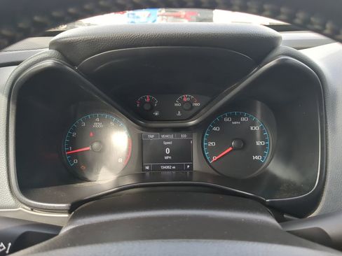 Used 2015 Chevrolet Colorado Z71 image 25