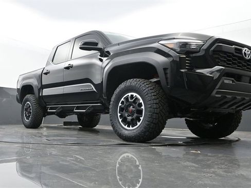 New 2025 Toyota Tacoma TRD Off-Road image 23