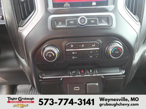 Used 2020 Chevrolet Silverado 1500 Custom w/ Custom Value Package AWD/4WD image 24