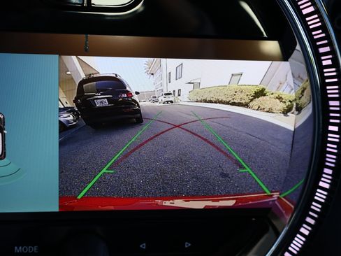 Used 2024 MINI Cooper 2-Door Hardtop image 3